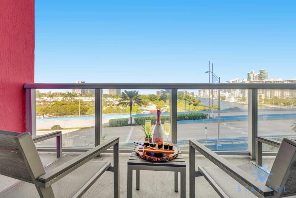 Balcony - Pool - Near Beach - Gym 할렌데일비치 외부 사진